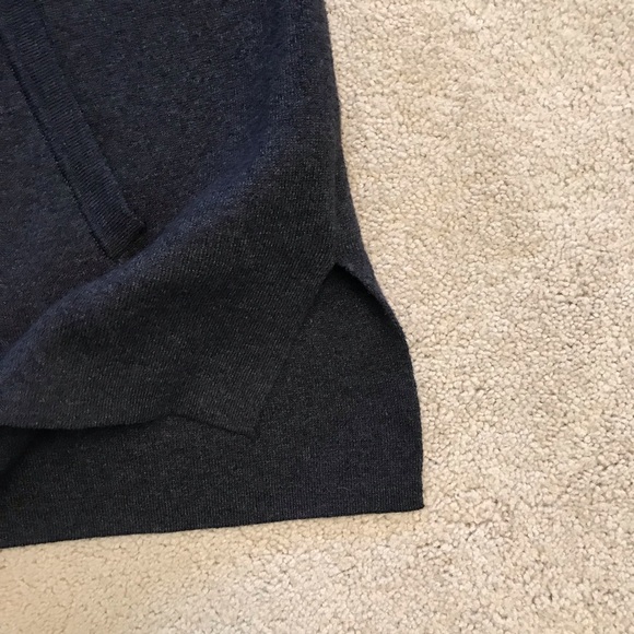 Cynthia Rowley Turtleneck Sweater Womens Medium Charcoal Grey Pocket Thumb Holes - Picture 8 of 9